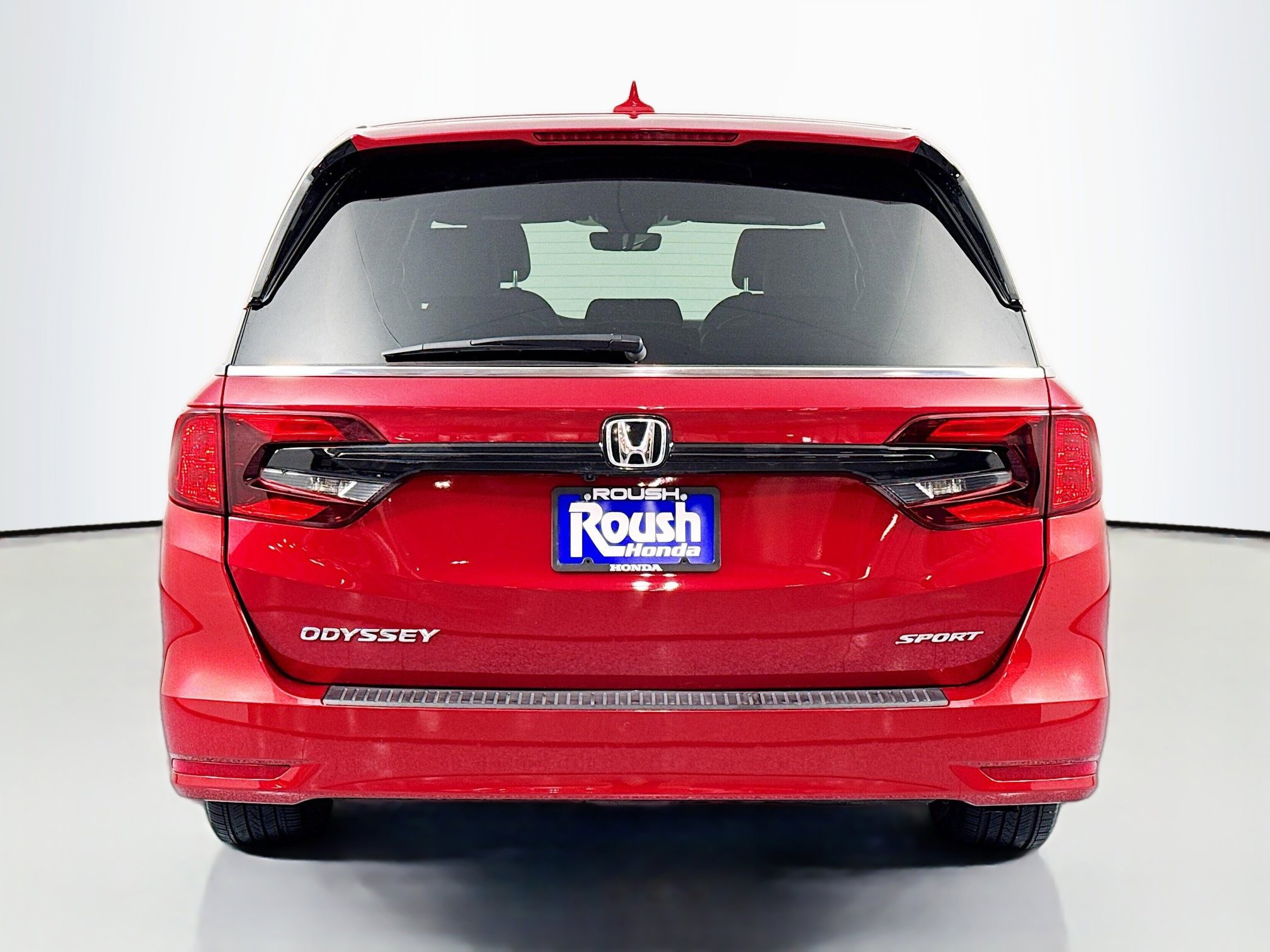 Certified 2023 Honda Odyssey Sport image 6