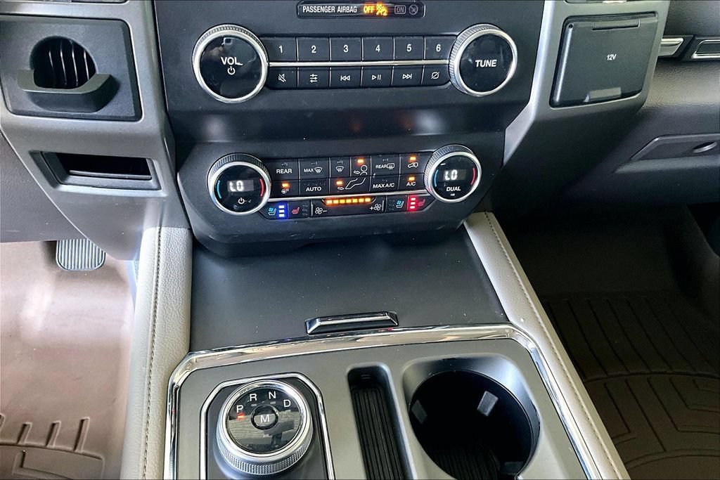Used 2020 Ford Expedition XLT w/ Equipment Group 202A RWD image 11