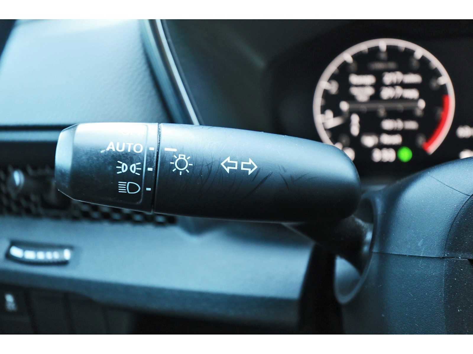 Used 2024 Honda CR-V EX image 17