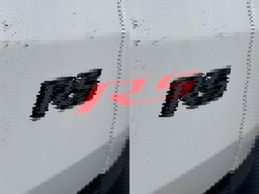 New 2026 Chevrolet Traverse RS w/ LPO, Floor Liner Package image 11