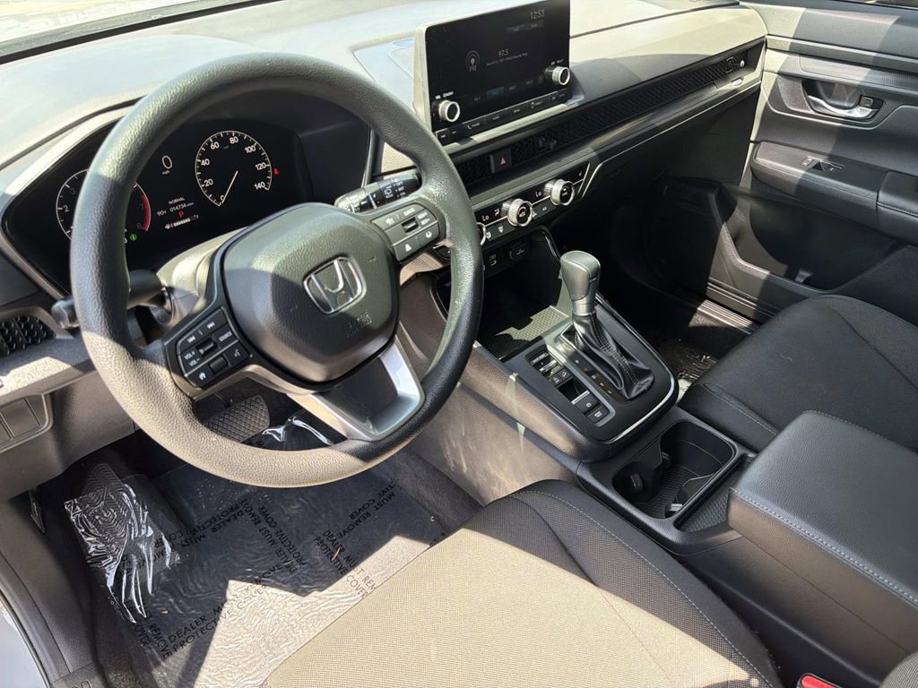 Used 2025 Honda CR-V EX image 8