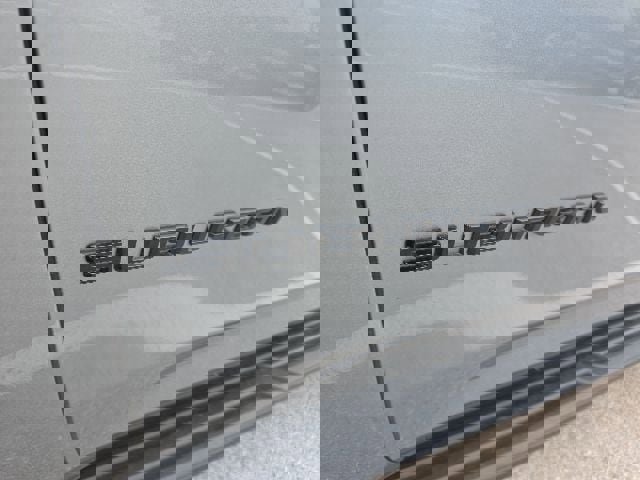 Used 2024 Chevrolet Suburban RST RWD image 11