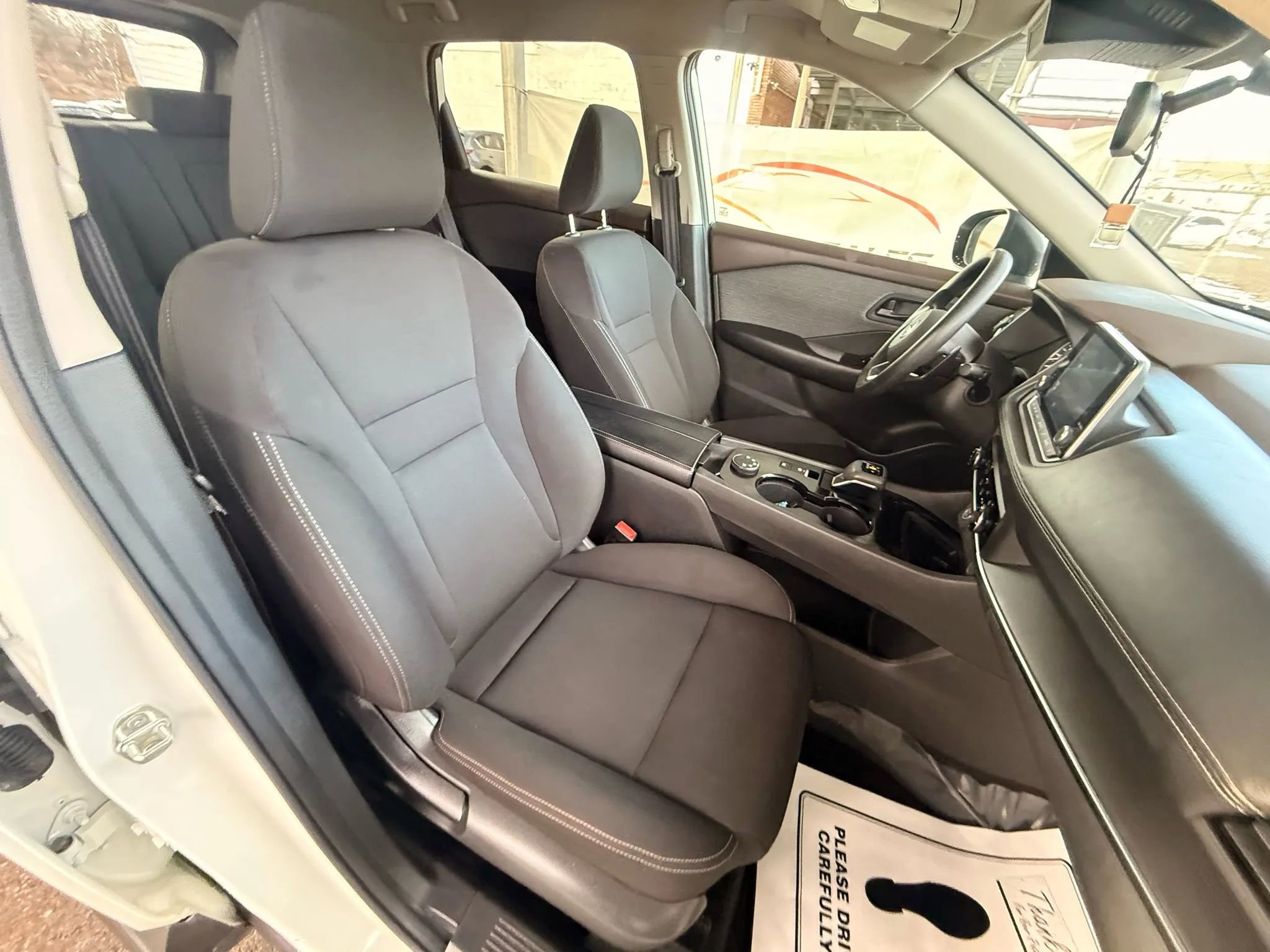 Used 2023 Nissan Rogue S AWD/4WD image 72