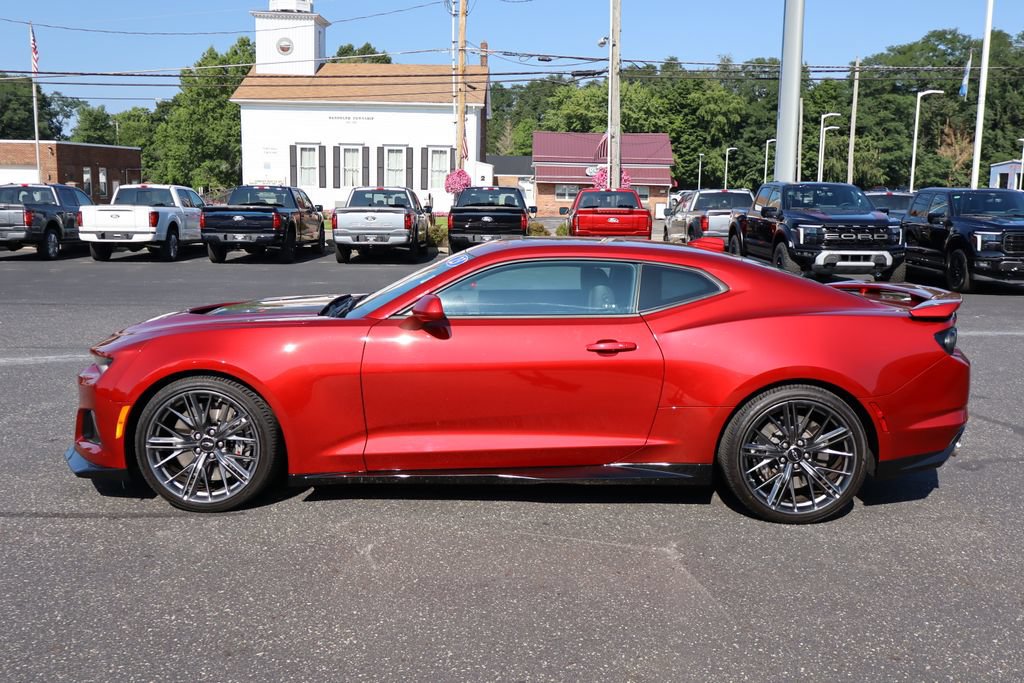 Used 2023 Chevrolet Camaro ZL1 RWD image 15