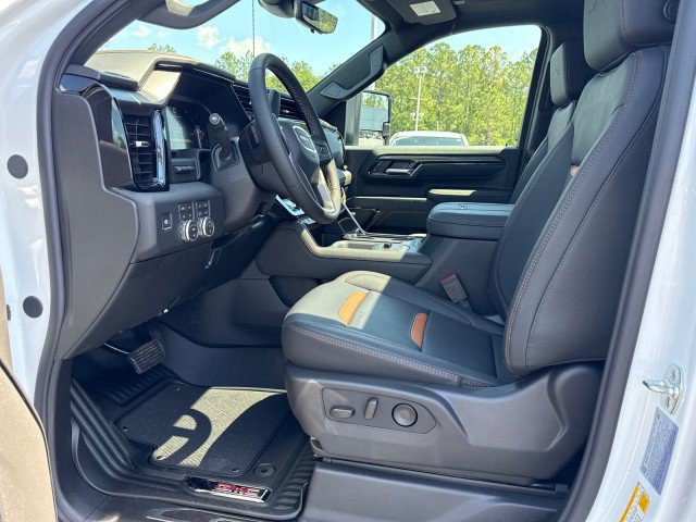 New 2026 GMC Sierra 2500 AT4 AWD/4WD image 23
