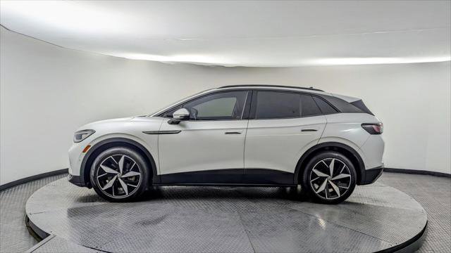 Used 2023 Volkswagen ID.4 Pro S image 3