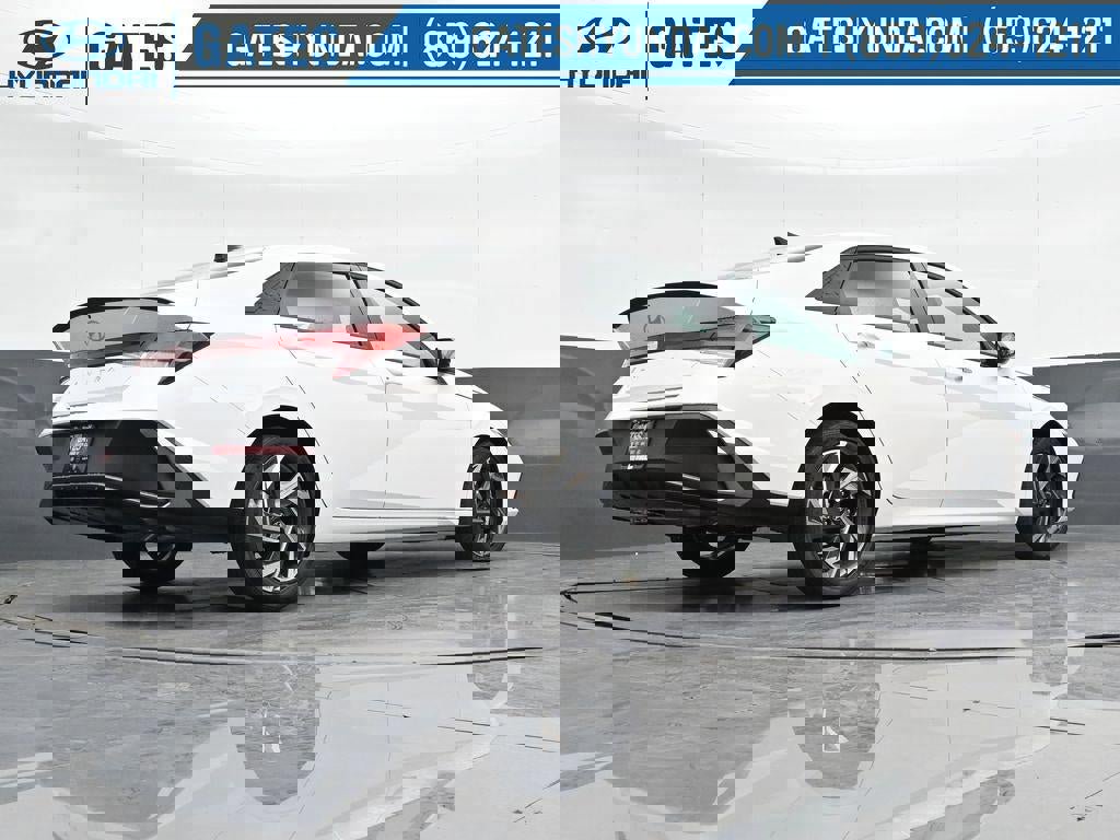 New 2025 Hyundai Elantra Sport image 29
