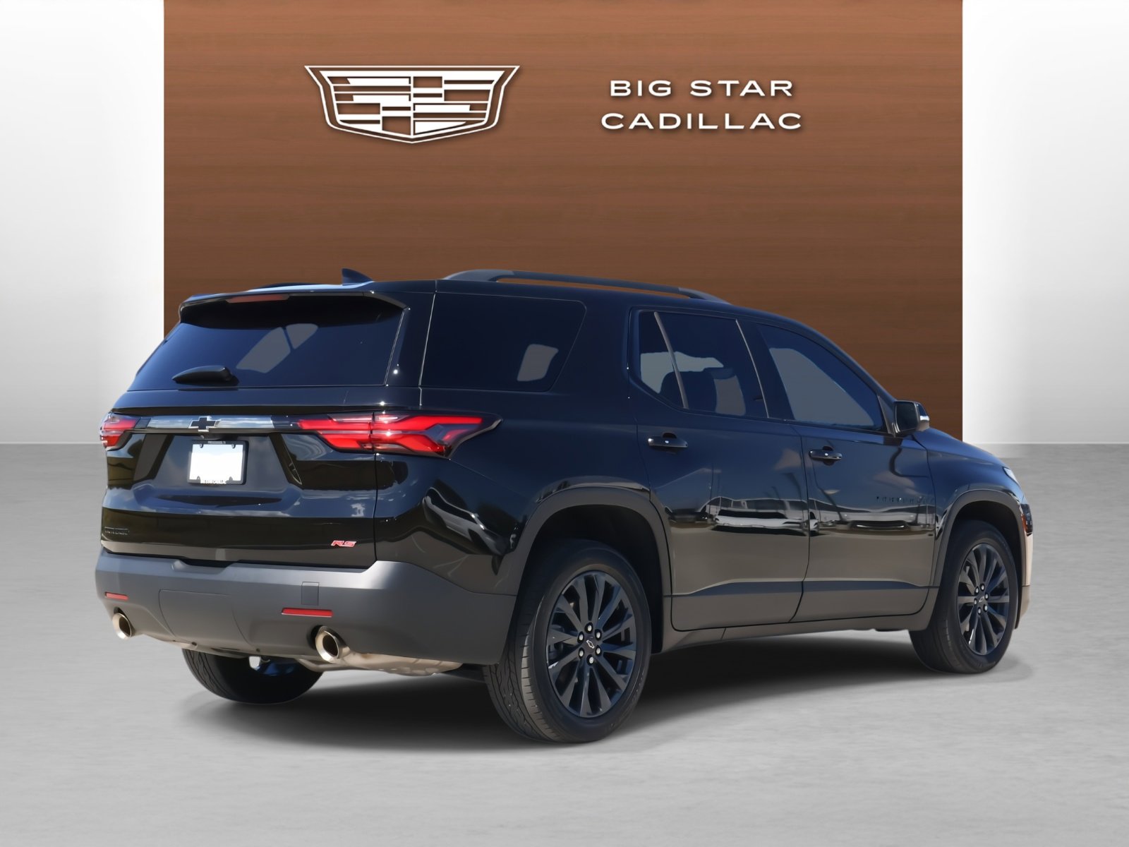 Used 2023 Chevrolet Traverse RS image 5