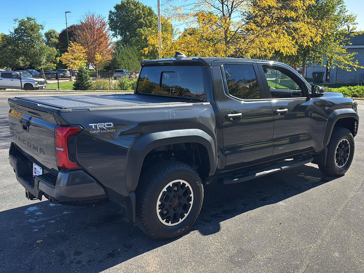 Used 2026 Toyota Tacoma TRD Off-Road w/ TRD Off Road Upgrade Package AWD/4WD image 11