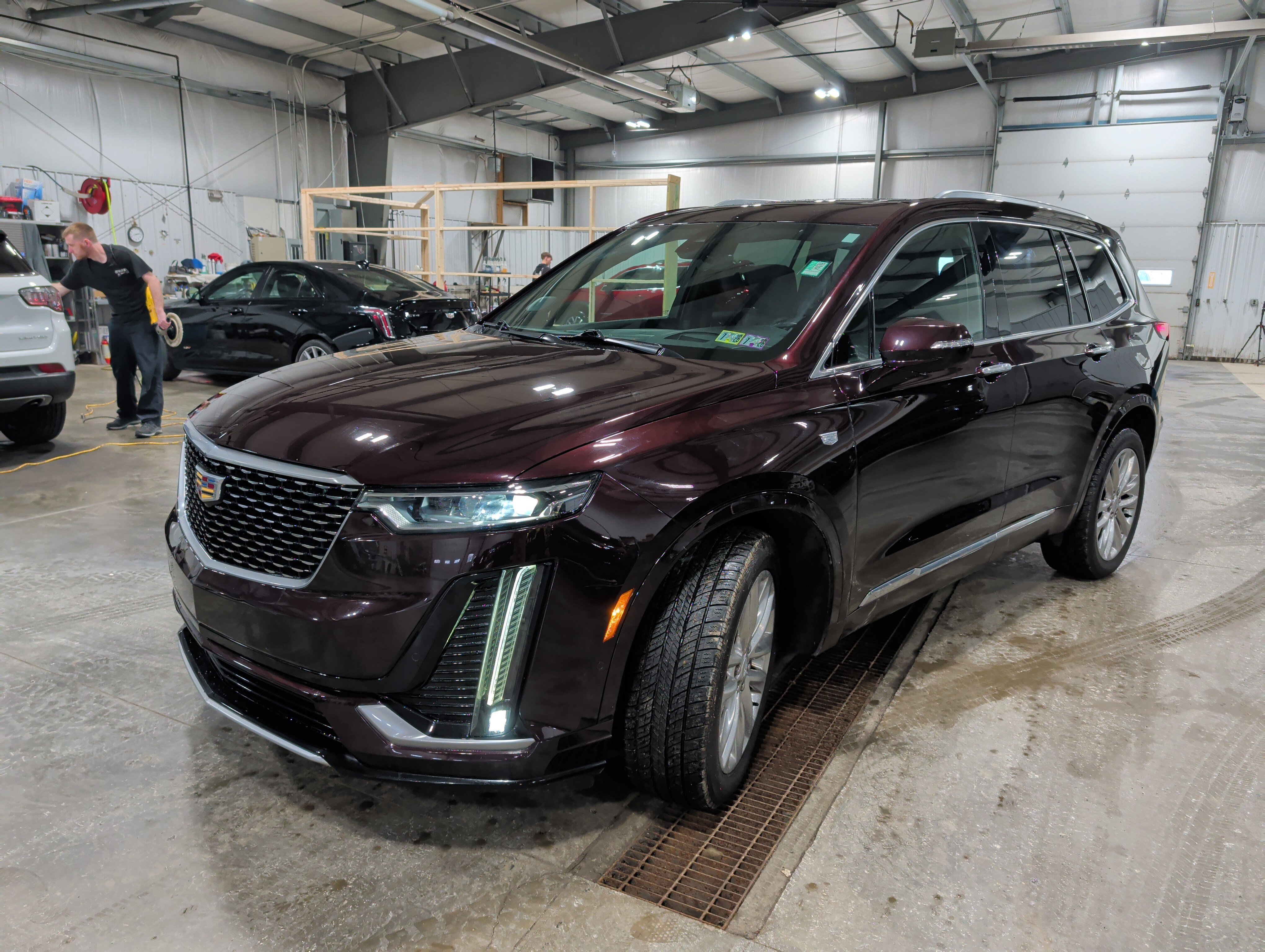 Used 2020 Cadillac XT6 Premium Luxury AWD/4WD image 6