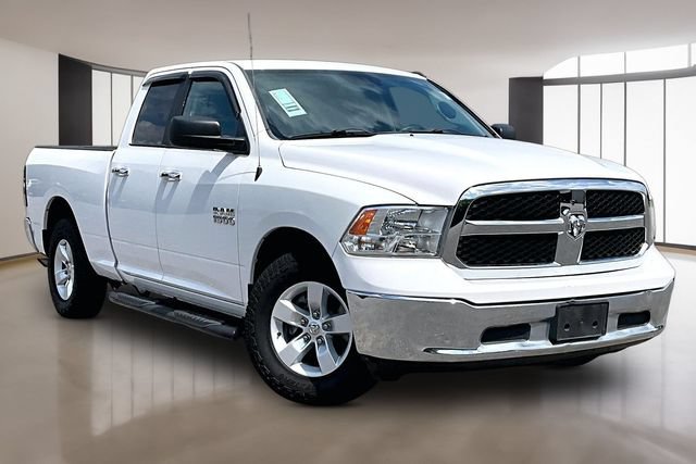 Used 2015 RAM 1500 Classic SLT RWD image 3