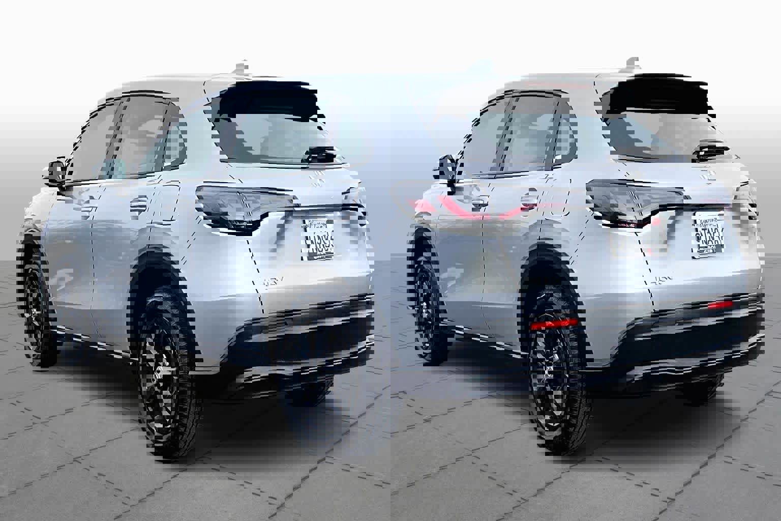 Certified 2025 Honda HR-V LX image 11