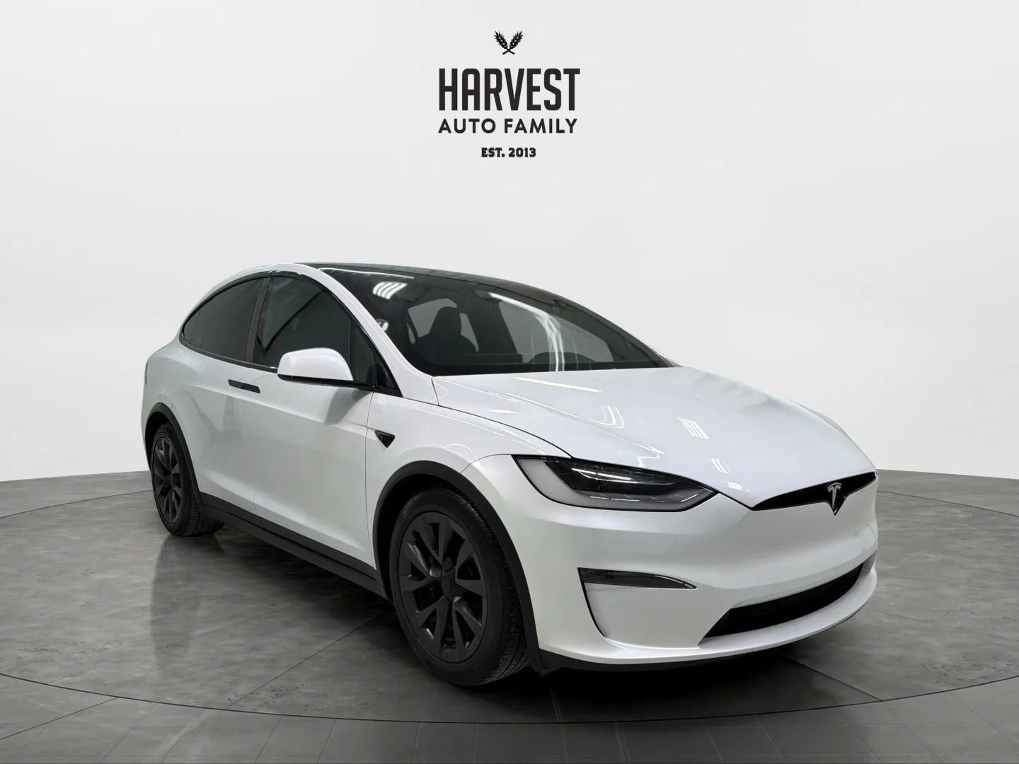 Used 2023 Tesla Model X image 10
