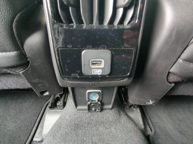 Used 2025 Jeep Compass Limited image 16