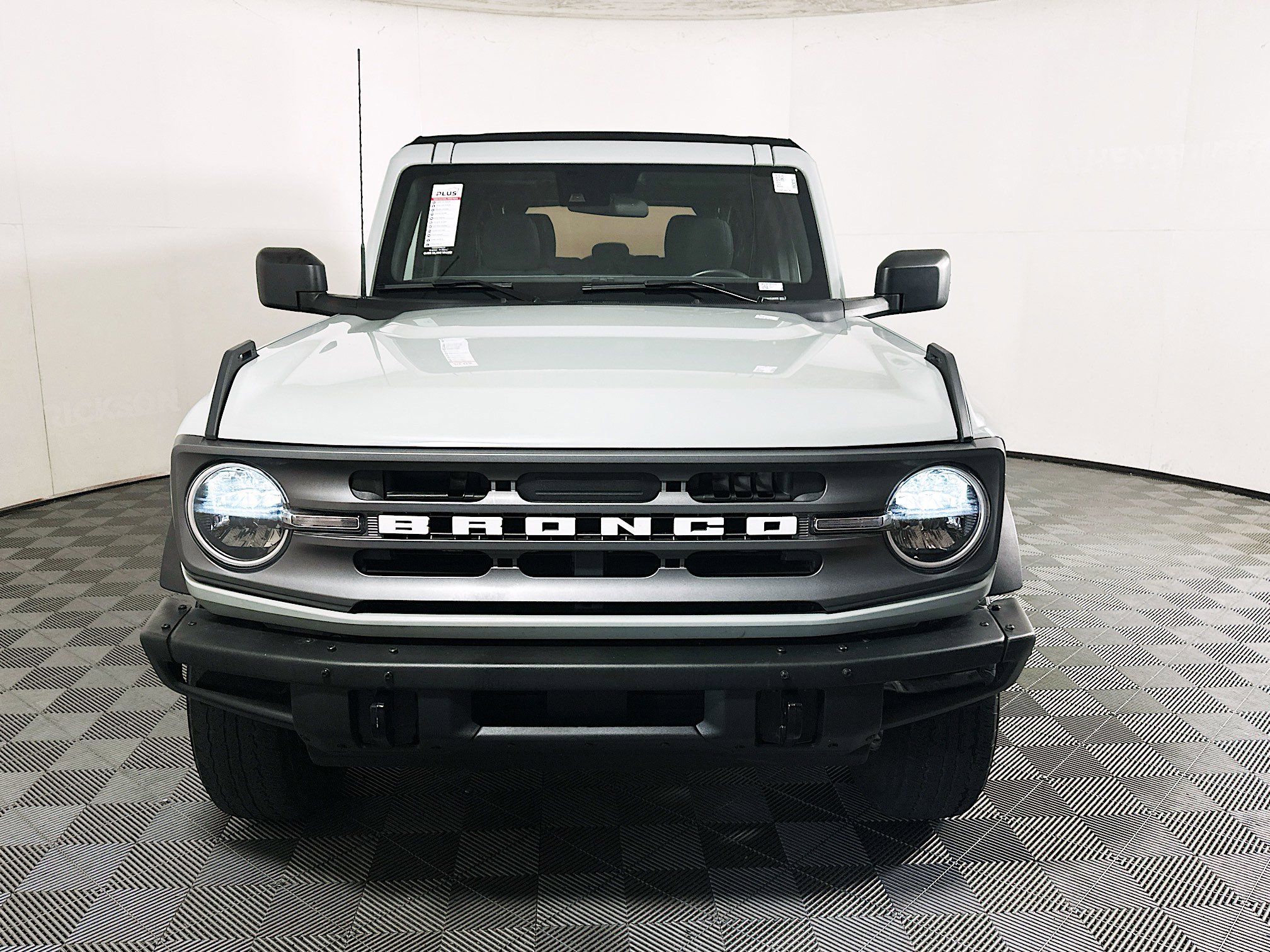 Used 2023 Ford Bronco Big Bend image 8