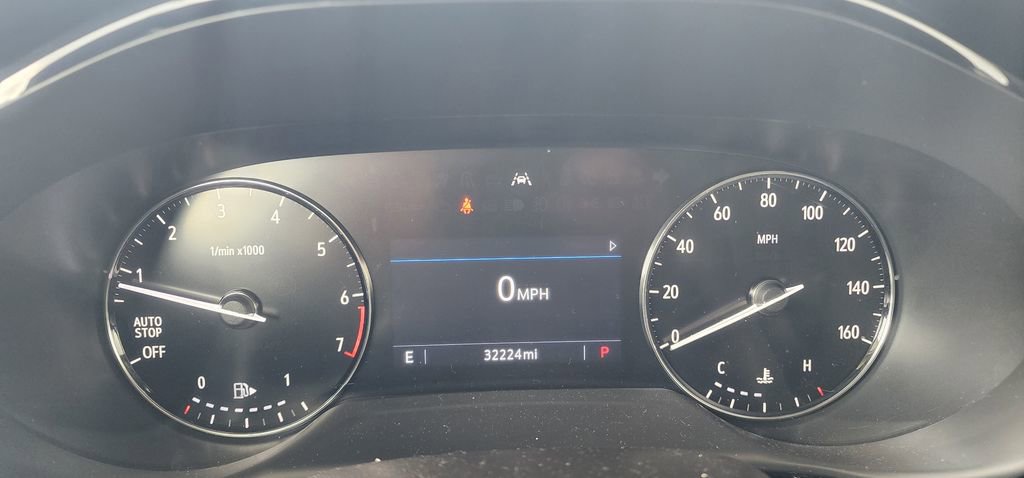 Used 2022 Buick Envision Preferred FWD image 25