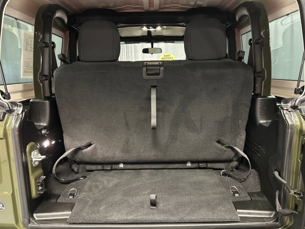 Used 2021 Jeep Wrangler Rubicon image 23