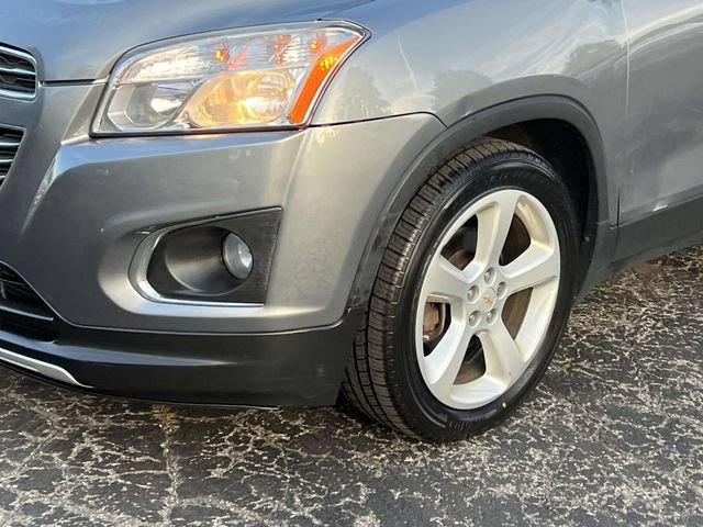 Used 2015 Chevrolet Trax LTZ w/ LPO, Cargo Package FWD image 9