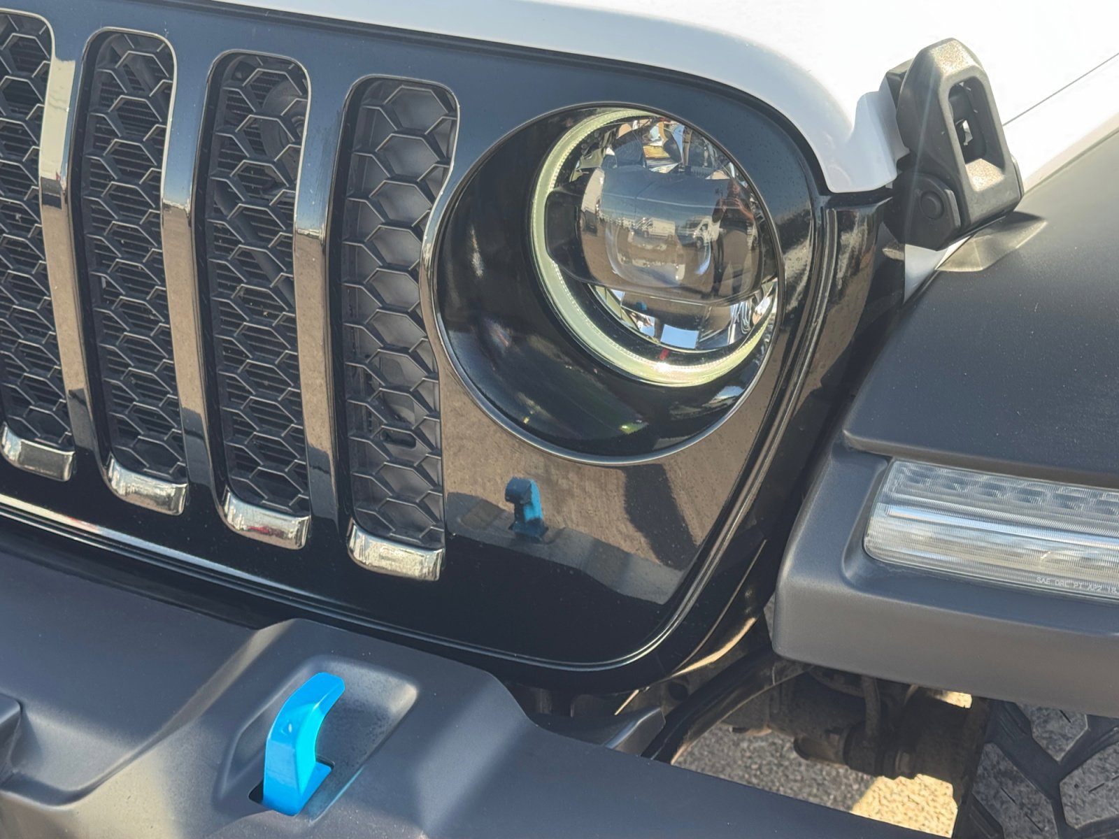 Used 2023 Jeep Wrangler Unlimited w/ 8.4" Radio Group AWD/4WD image 10