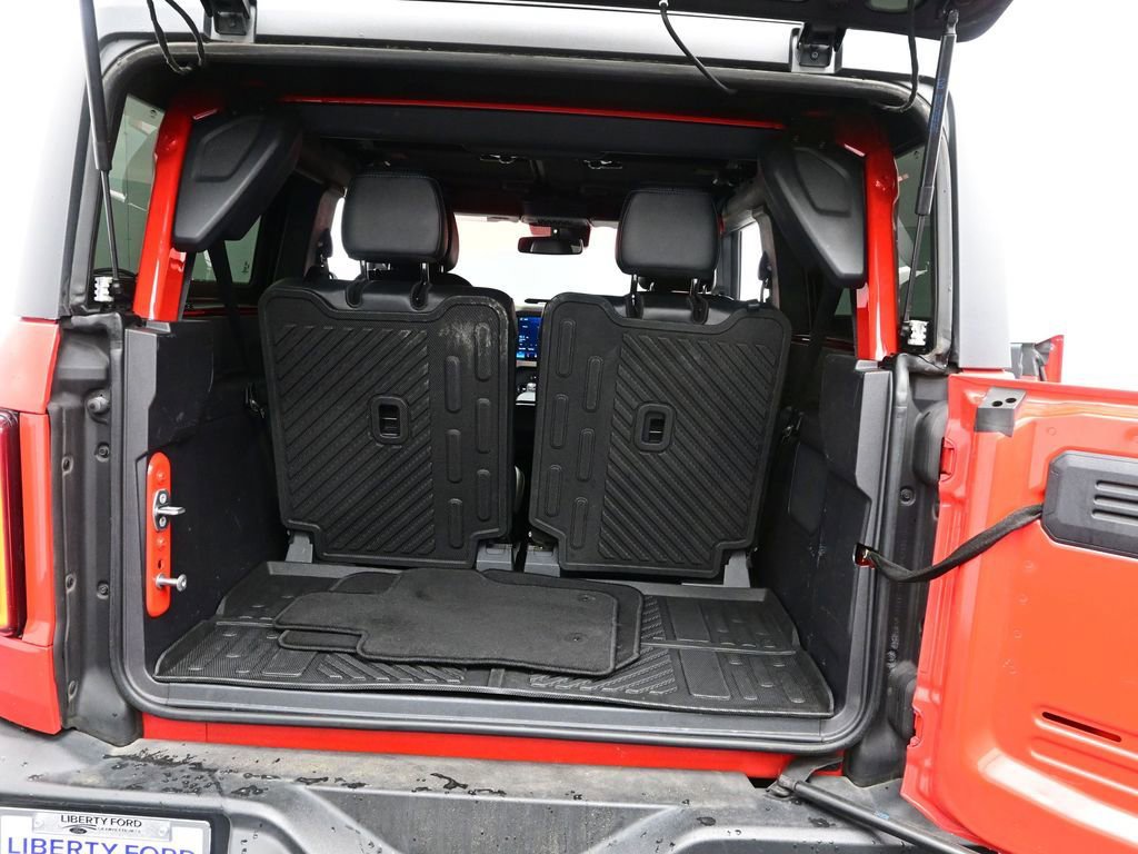 Used 2022 Ford Bronco Wildtrak image 11