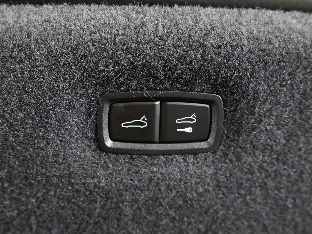 Used 2024 Audi RS e-tron GT w/ Carbon Performance Package AWD/4WD image 23