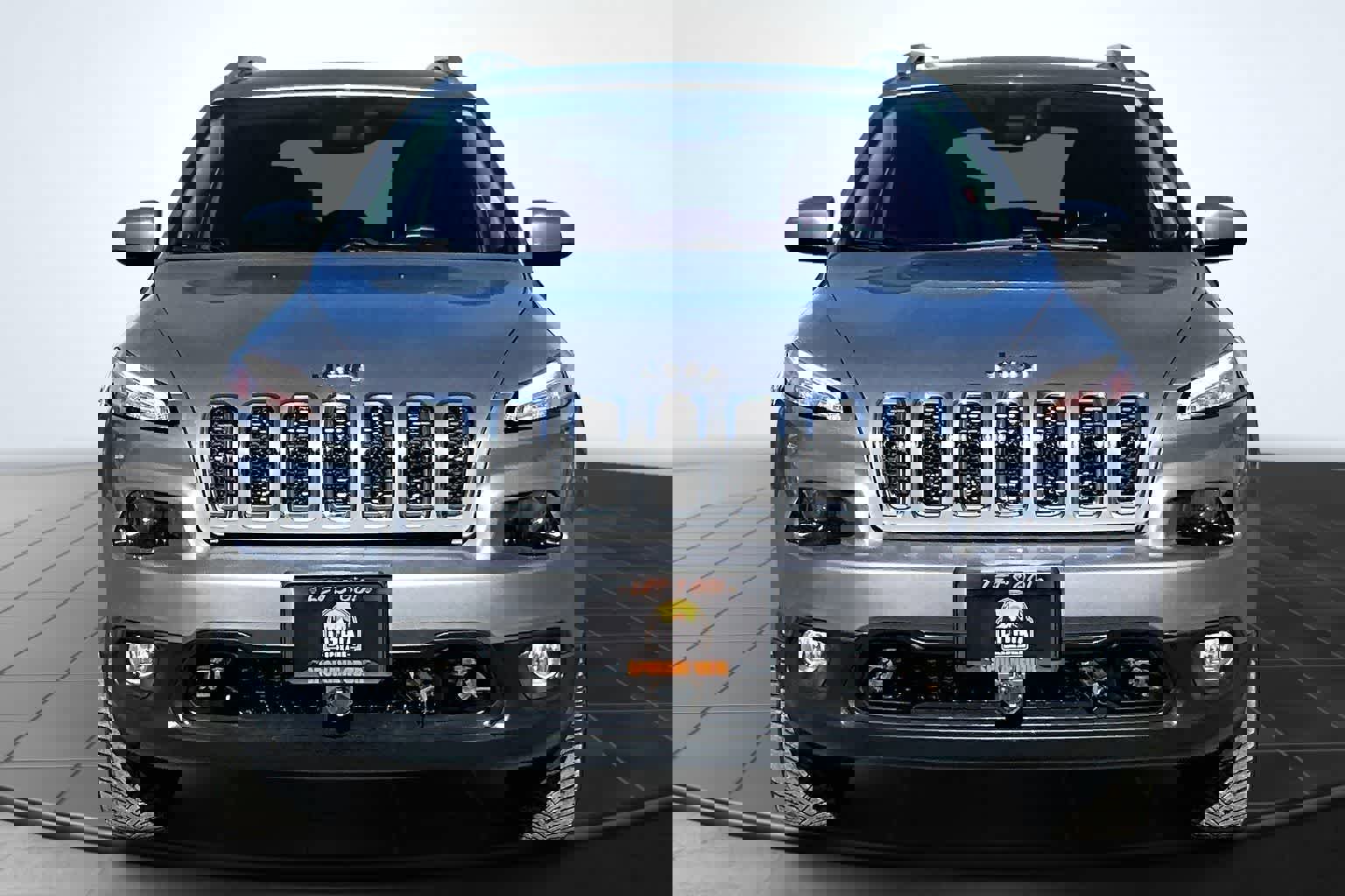 Used 2017 Jeep Cherokee Latitude w/ Comfort/Convenience Group image 6