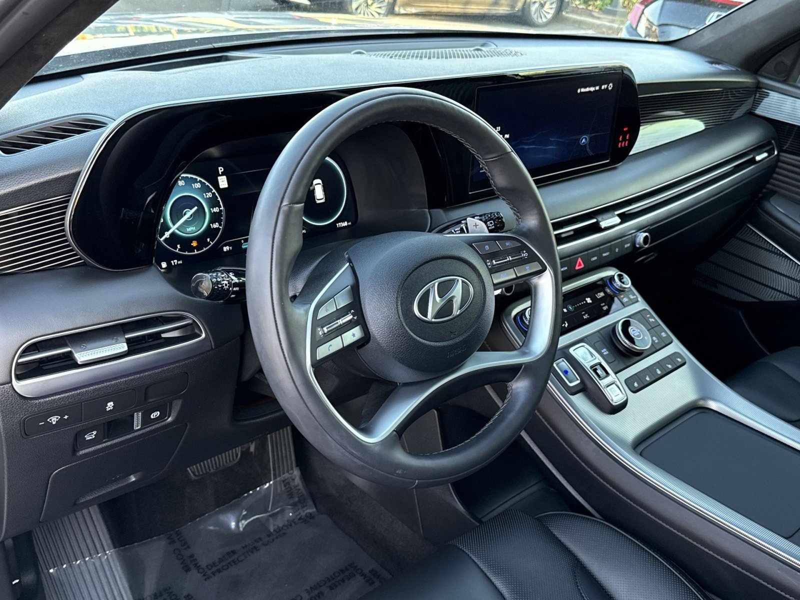 Used 2025 Hyundai Palisade Calligraphy FWD image 16