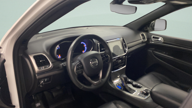 Used 2019 Jeep Grand Cherokee Limited AWD/4WD image 15
