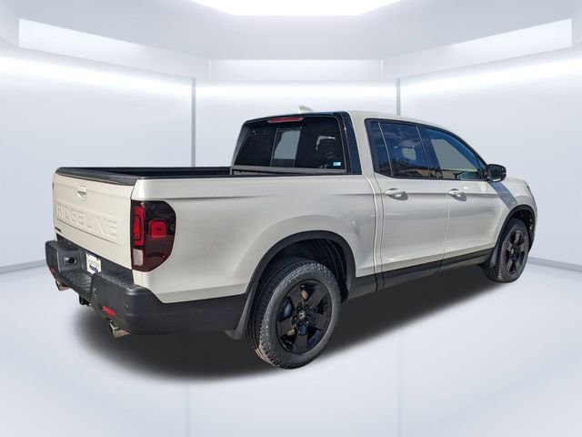 New 2026 Honda Ridgeline Black Edition image 4