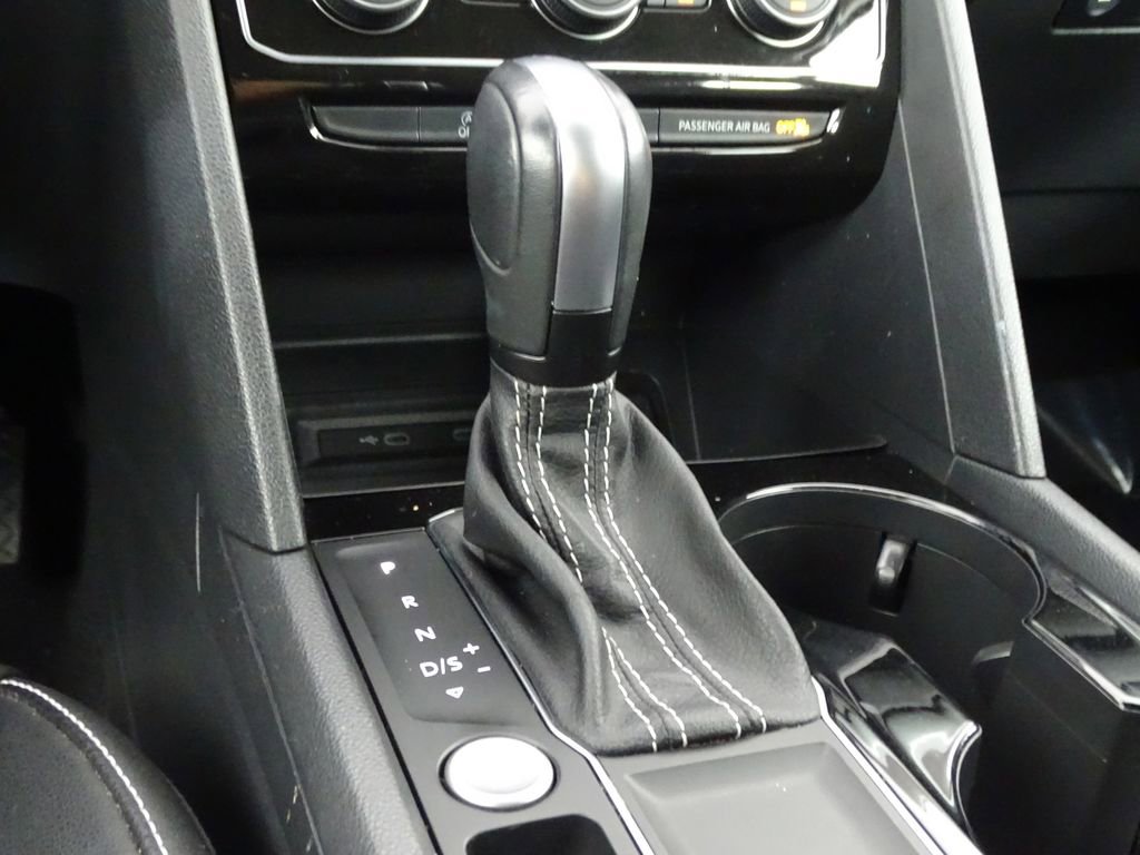 Used 2022 Volkswagen Atlas SE image 36