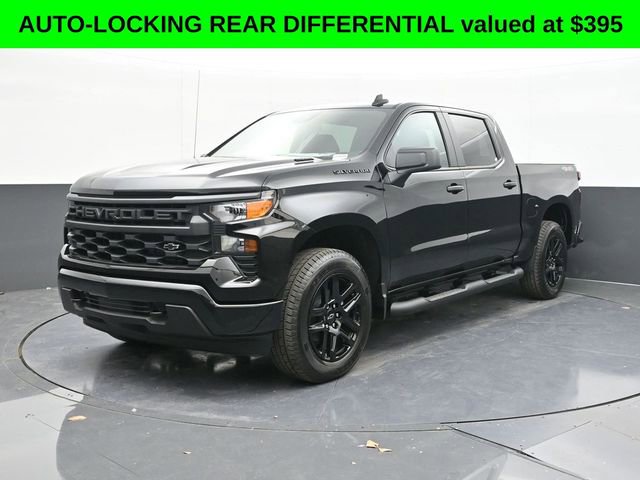 New 2026 Chevrolet Silverado 1500 Custom w/ LPO, Dark Essentials Package image 4