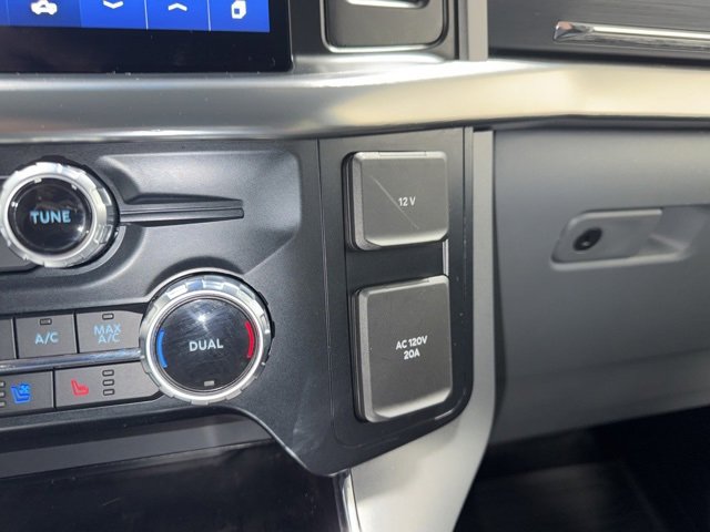 Used 2023 Ford F150 Lariat w/ Equipment Group 502A High image 27