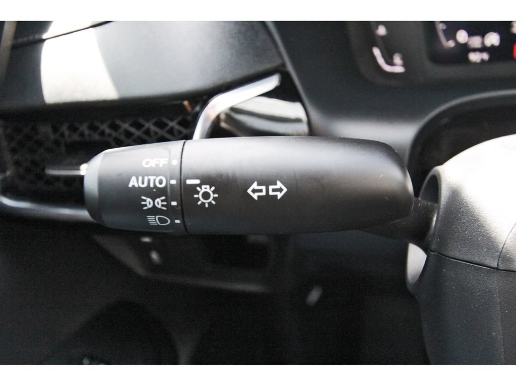 Used 2025 Acura ADX AWD image 9