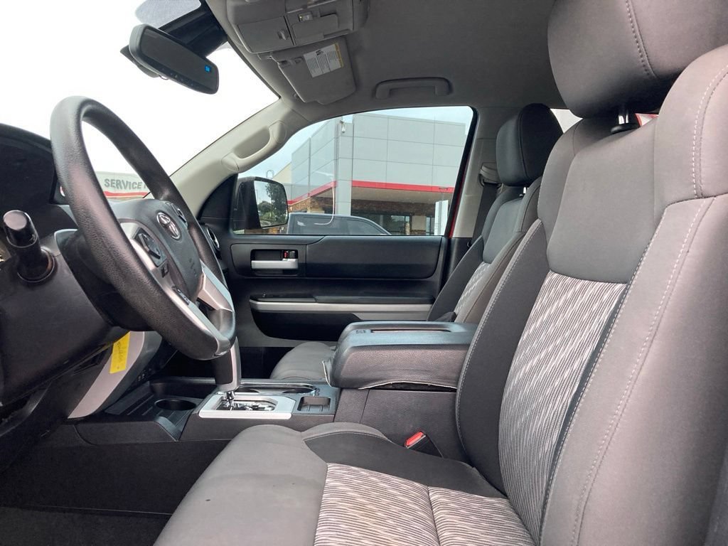 Used 2021 Toyota Tundra SR5 RWD image 9