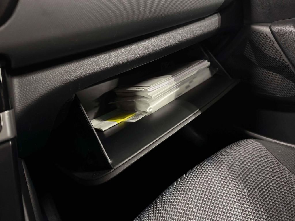 Used 2023 Kia Seltos LX image 30