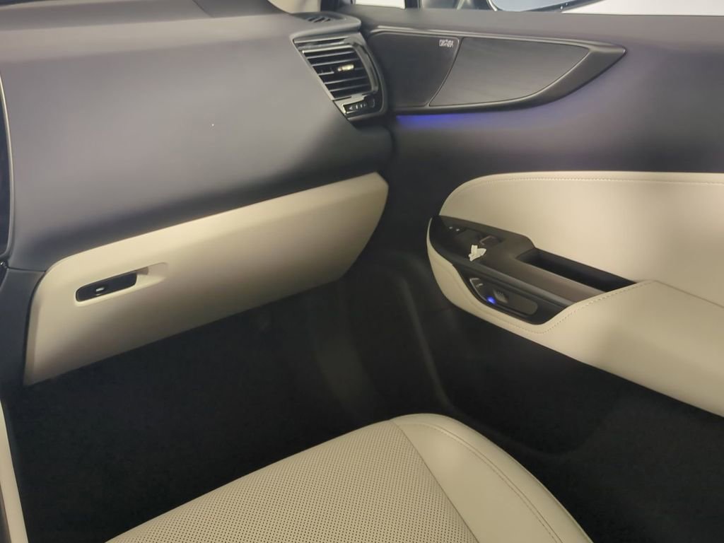 Used 2025 Lexus NX 350h AWD w/ Accessory Package (K3) image 20