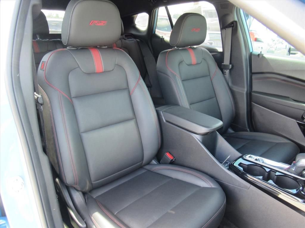 Used 2025 Chevrolet Trax RS image 8