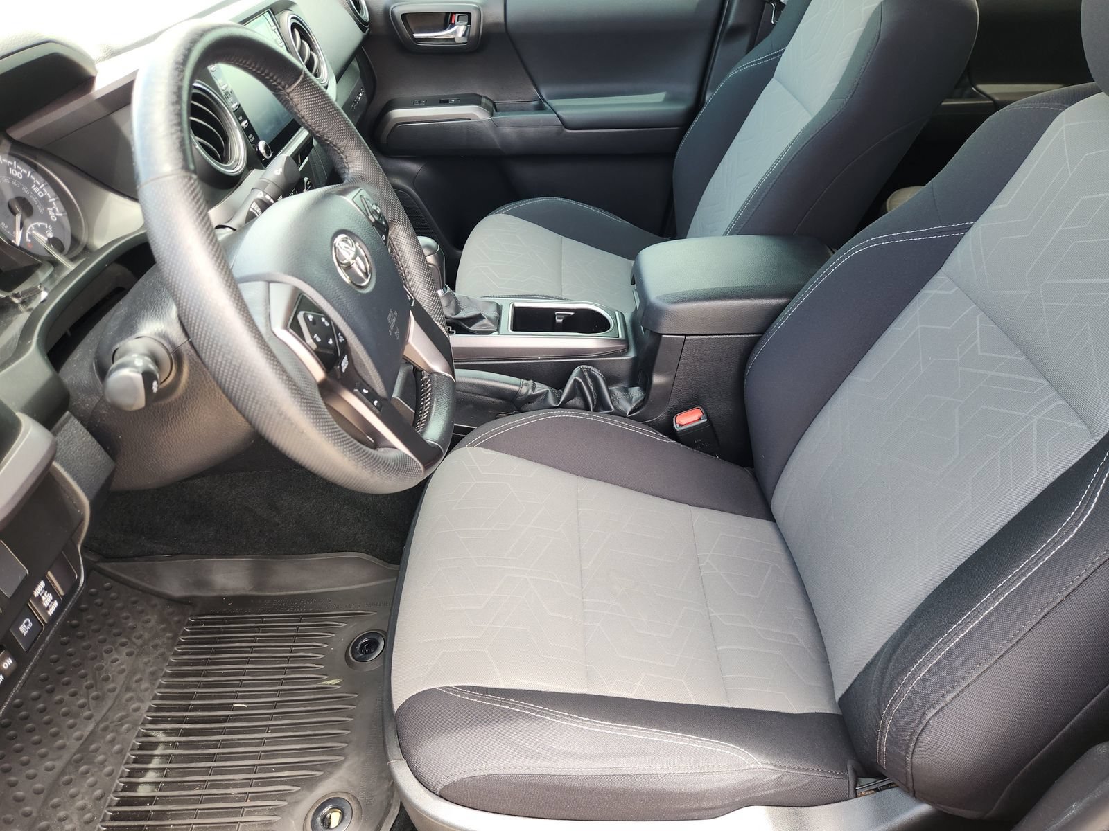 Used 2023 Toyota Tacoma TRD Sport w/ Technology Package RWD image 16