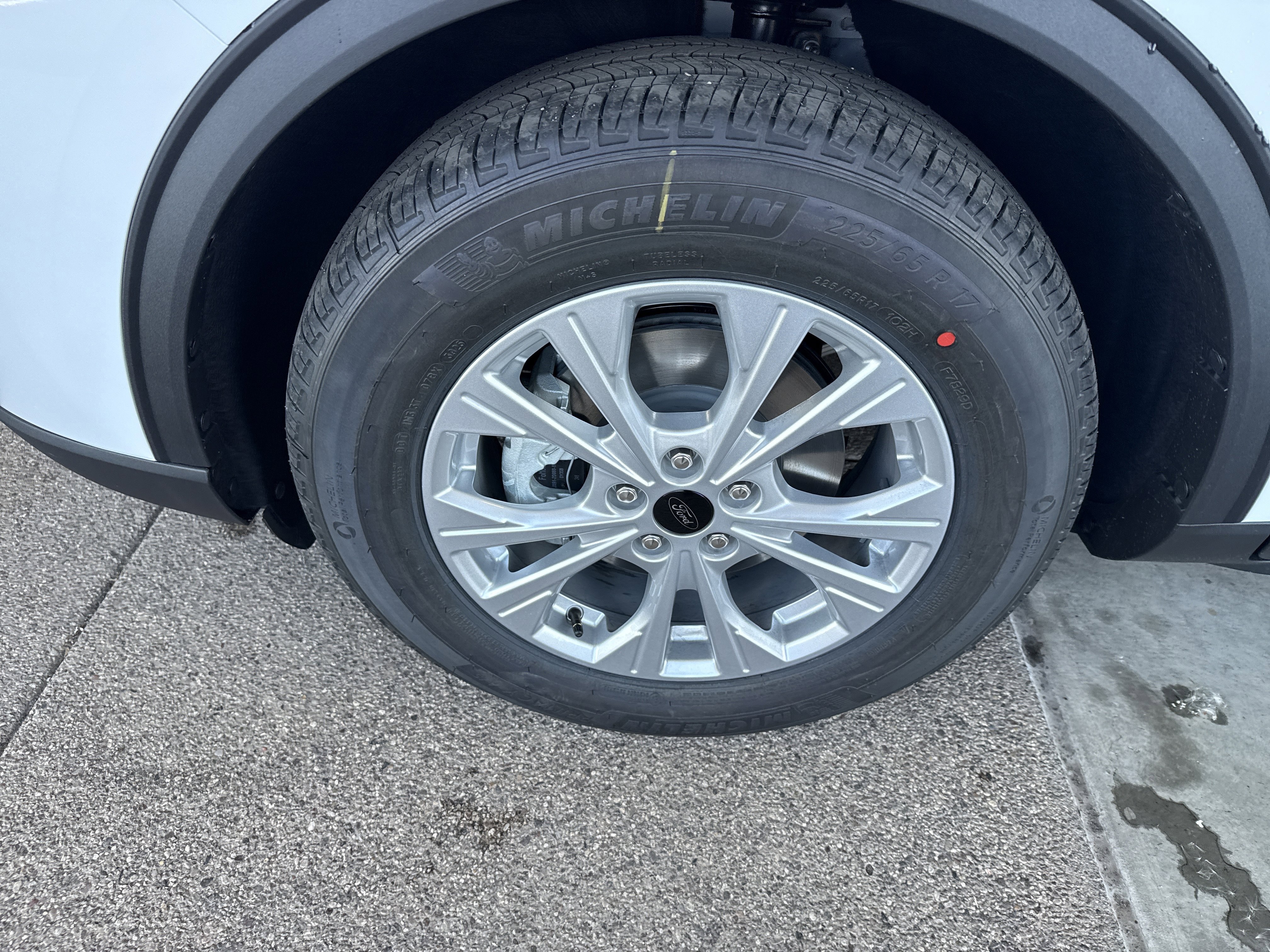 New 2026 Ford Escape Active w/ Tech Pack #1 FWD image 8