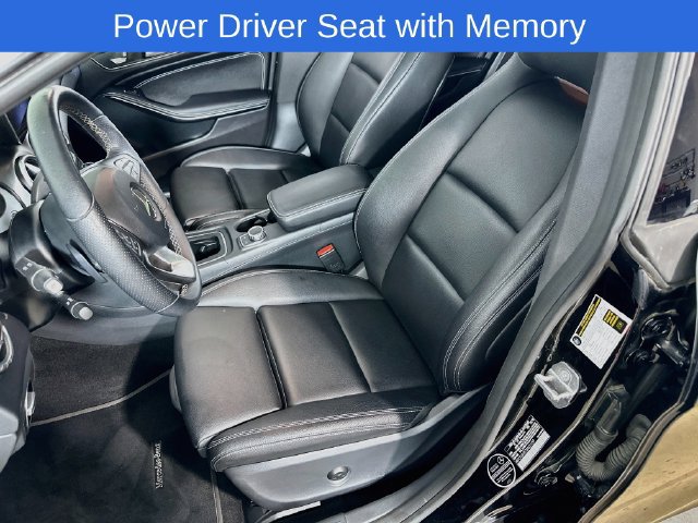 Used 2018 Mercedes-Benz CLA 250 4MATIC image 21