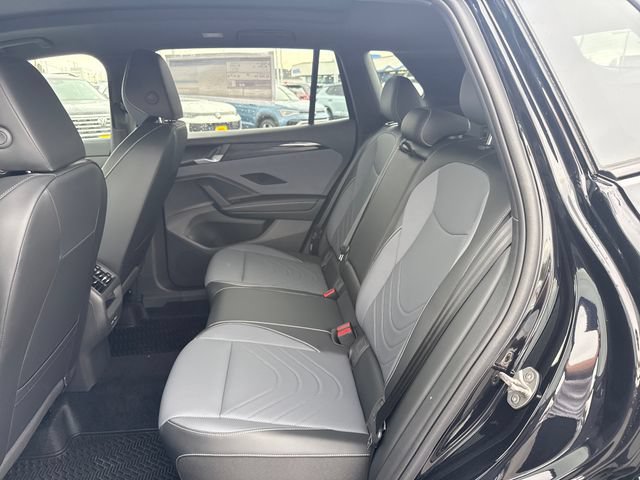 New 2026 Volkswagen Tiguan SE R-Line AWD/4WD image 15