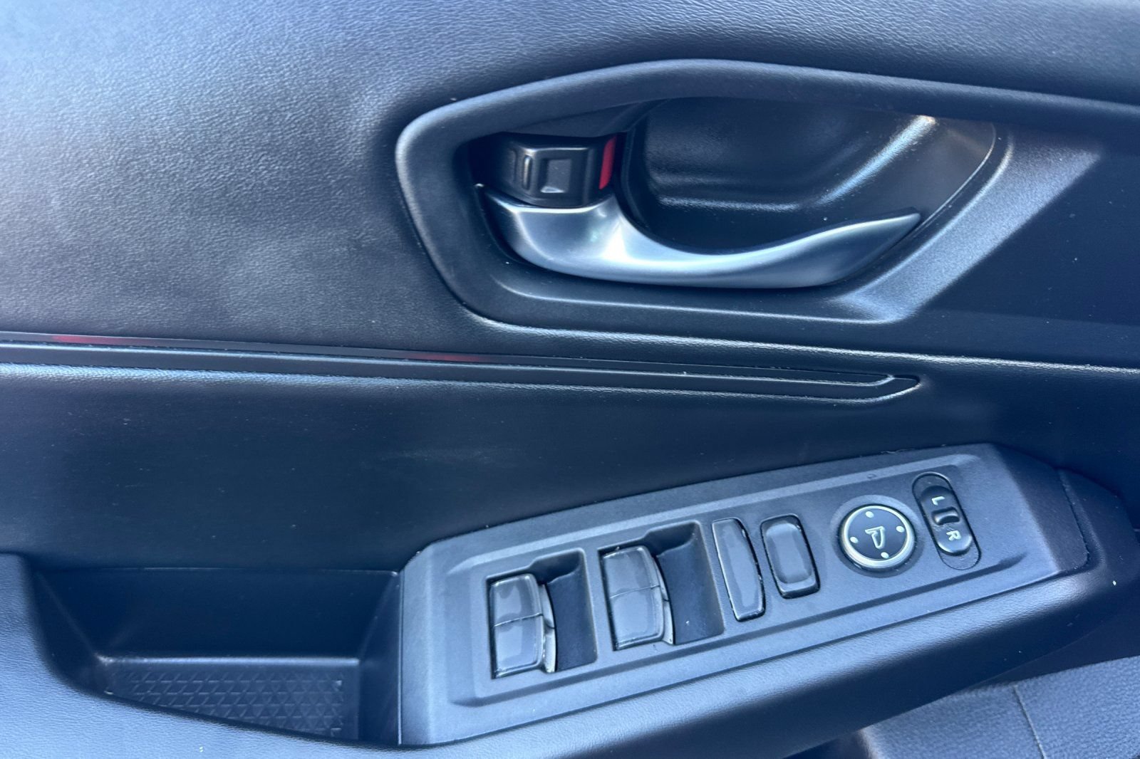 Certified 2024 Honda Accord EX image 11