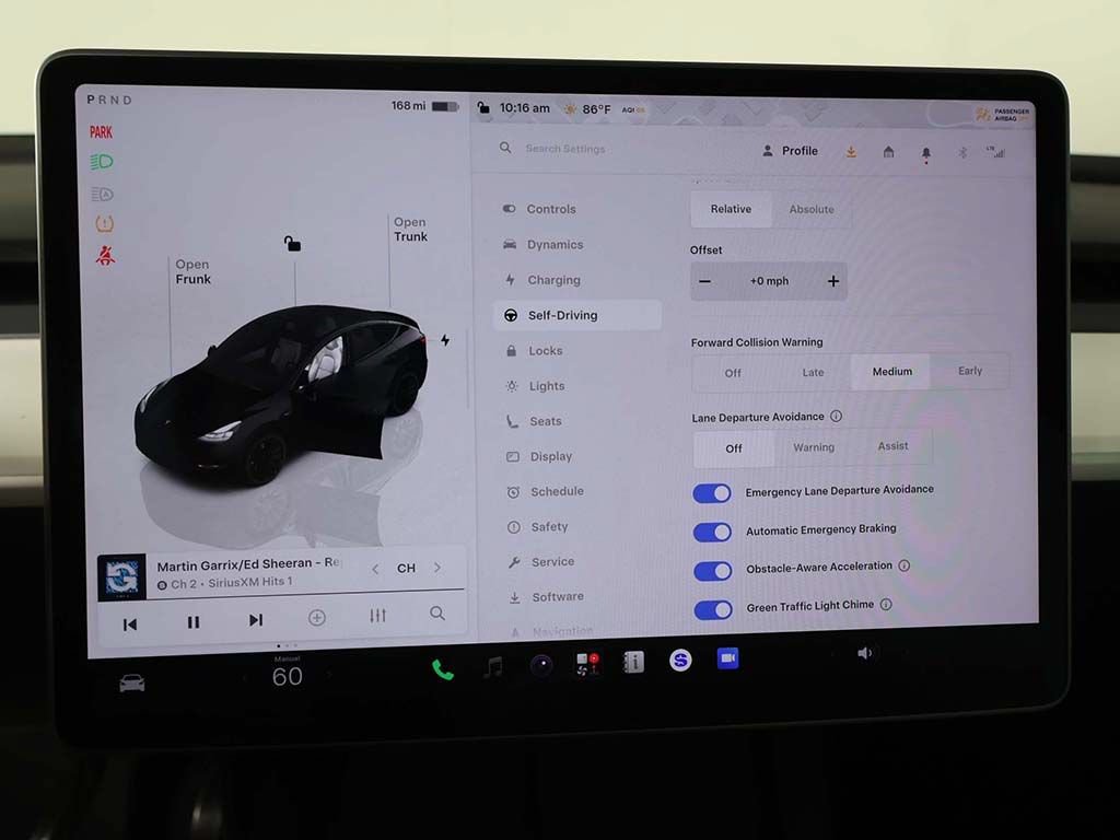 Used 2024 Tesla Model Y Performance AWD/4WD image 40