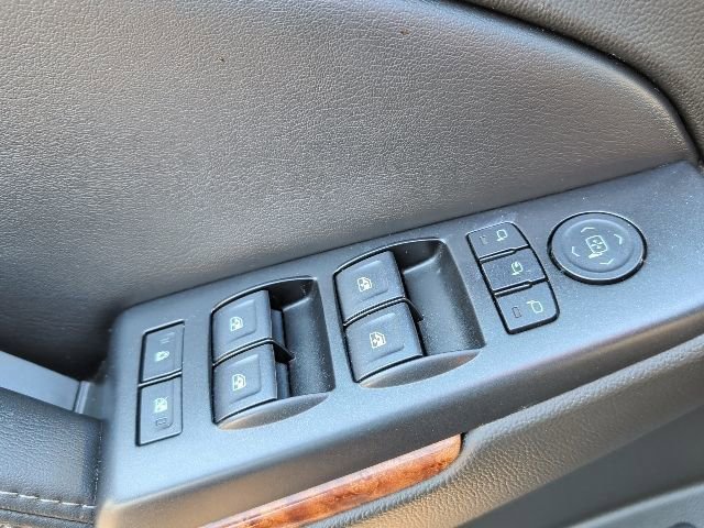 Used 2018 Chevrolet Tahoe Premier image 15