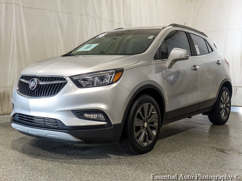 Used 2018 Buick Encore Preferred FWD image 2