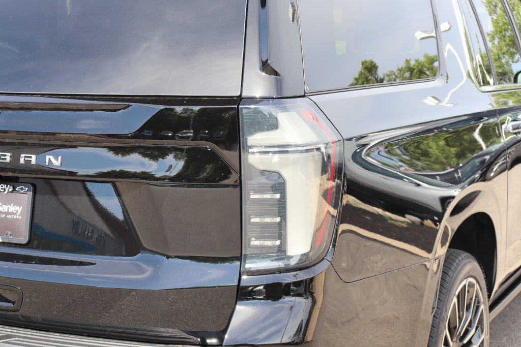New 2026 Chevrolet Suburban High Country AWD/4WD image 41