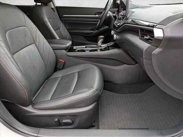 Used 2024 Nissan Altima 2.5 SR w/ SR Premium Package image 21