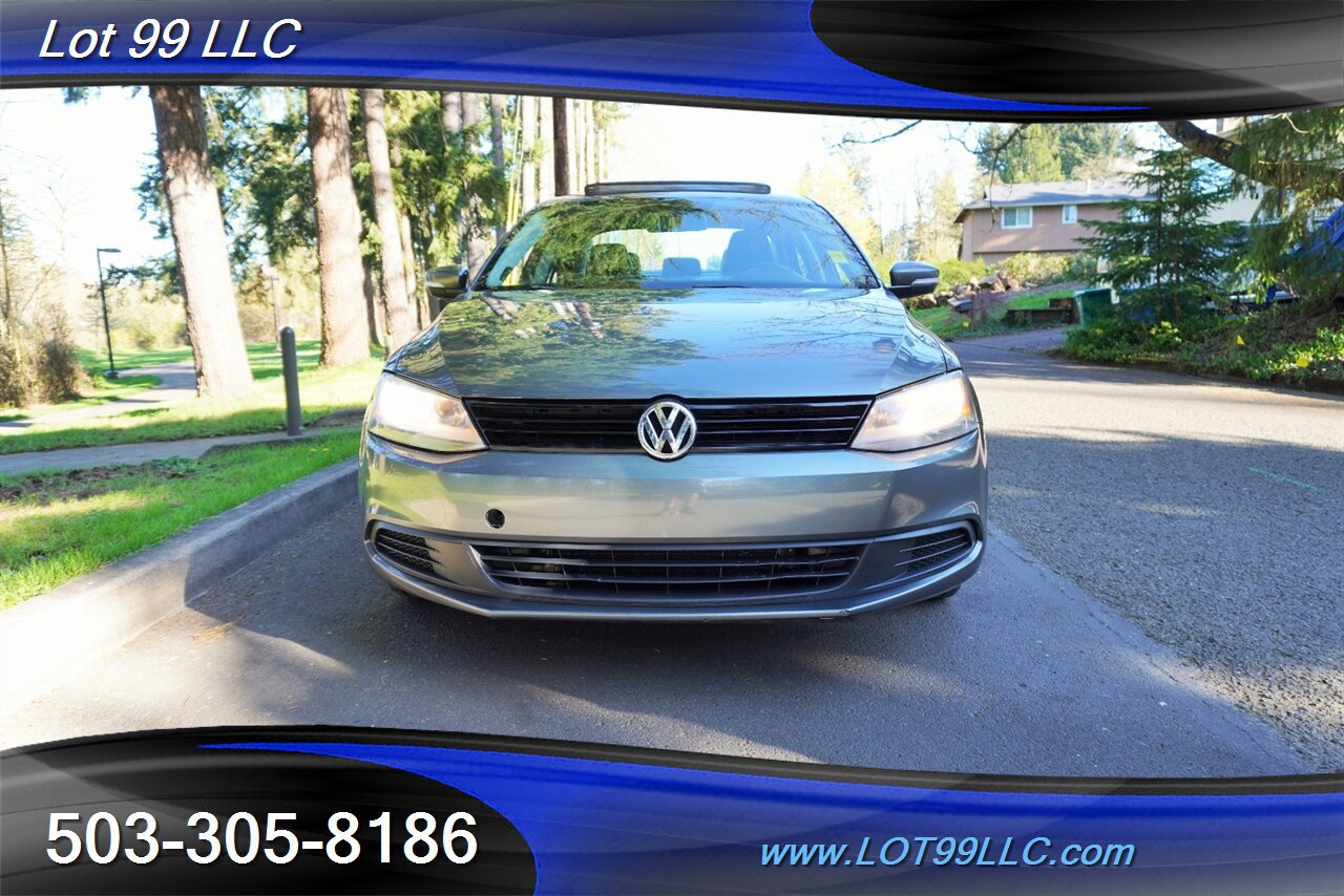 Used 2012 Volkswagen Jetta TDI FWD image 6