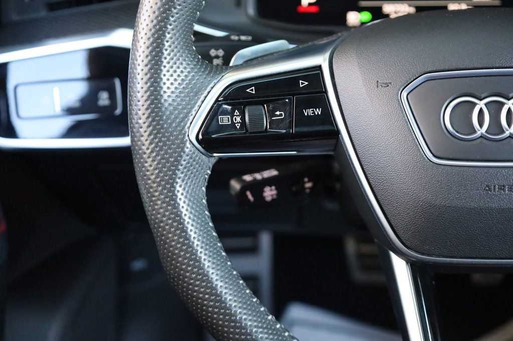 Used 2021 Audi S7 Prestige w/ Prestige Package image 28