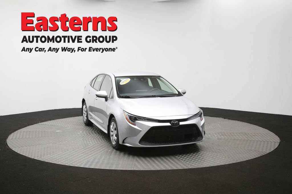 Used 2022 Toyota Corolla LE FWD image 49